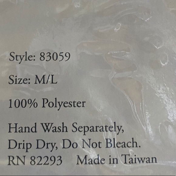 LEG AVENUE SWASHBUCKLER PIRATE COSTUME 4pc set - Picture 5 of 6